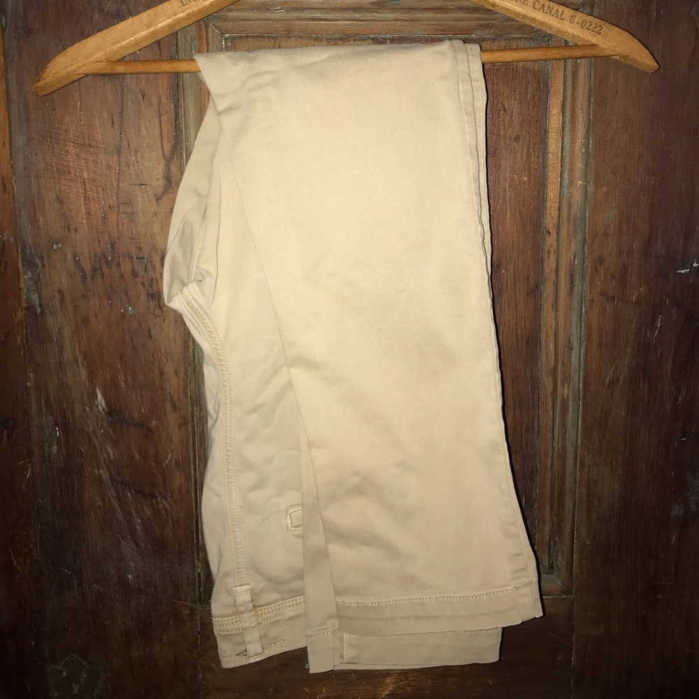 Men’s American Eagle Khakis